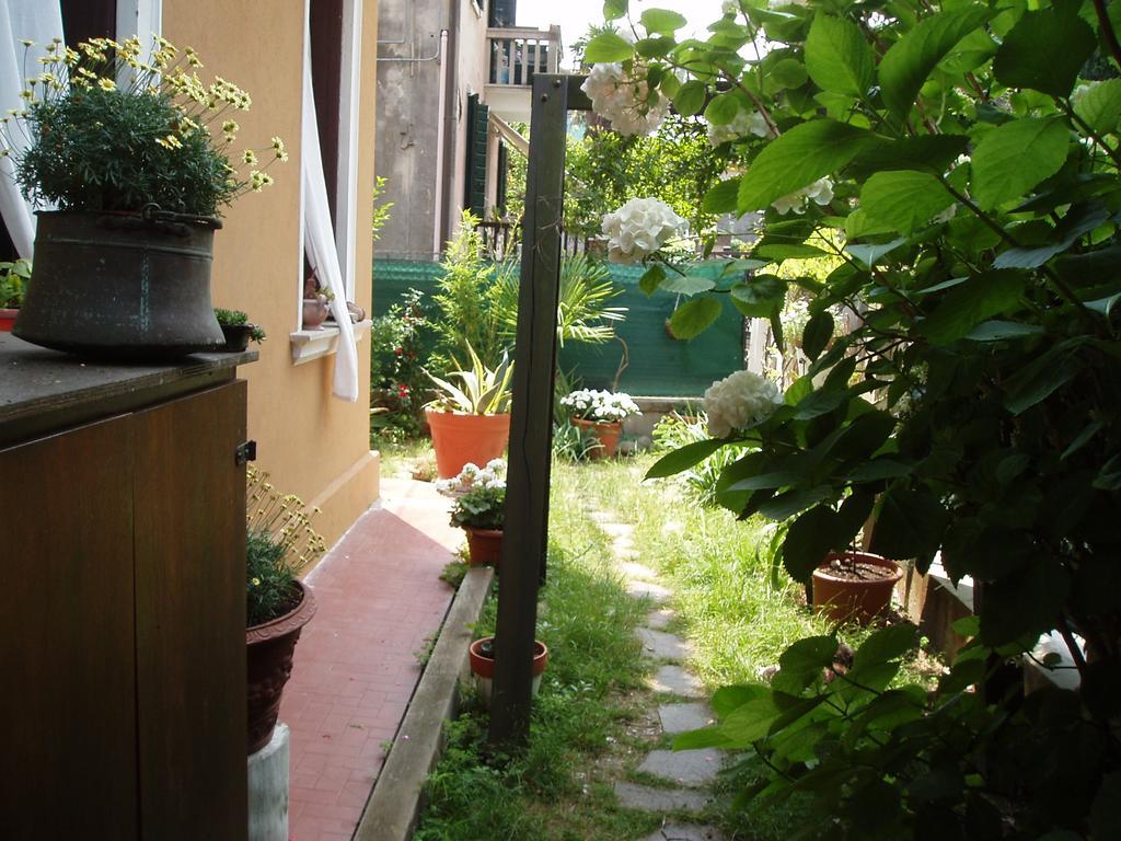 Perla B&B Lido di Venezia Exterior foto