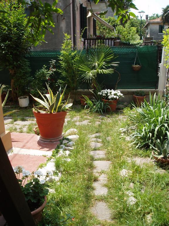 Perla B&B Lido di Venezia Exterior foto